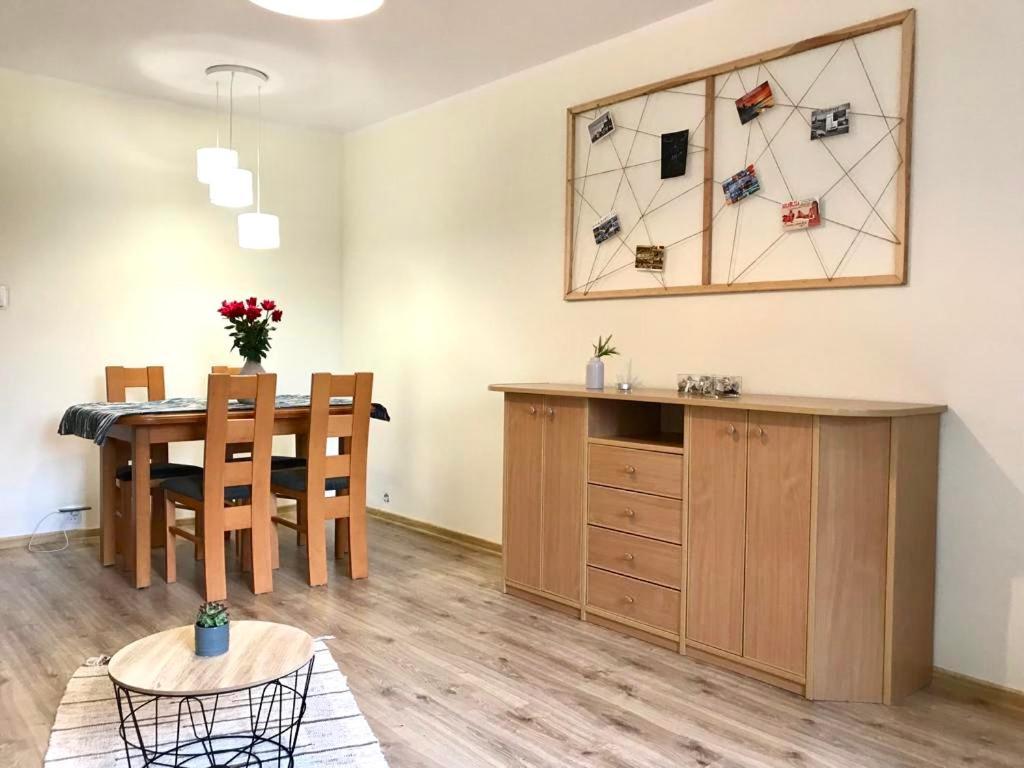Apartament U Krola Sledzia Kołobrzeg Esterno foto